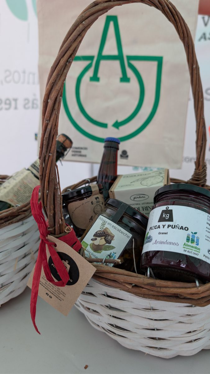 Comercio Verde en Corvera: Corvera se suma a Comercio Verde Asturias con una jornada de sensibilización y apoyo al comercio local 2 Cesta Pizca y Puñao Comercio Verde en Corvera
